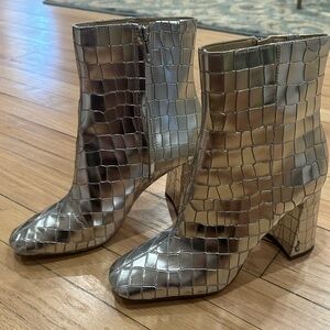 WORN ONCE fun disco vibes sam Edelman booties